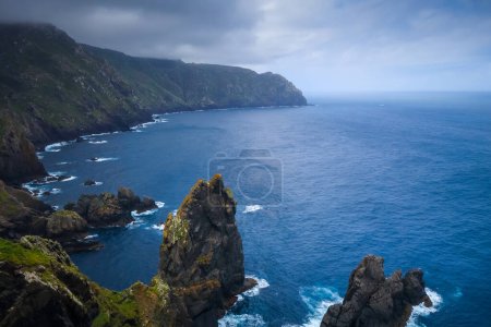 Téléchargez les photos : Falaises du Cap Ortegal et vue sur l'océan Atlantique, Galice, Espagne - en image libre de droit