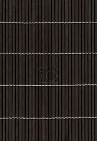 Foto de Textura de estera de bambú asiática negra. Fondo de pantalla vertical - Imagen libre de derechos