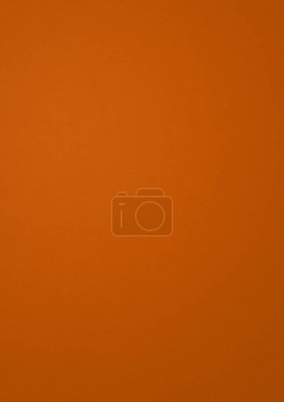 Foto de Fondo de textura de papel marrón naranja. fondo de pantalla vertical limpio - Imagen libre de derechos