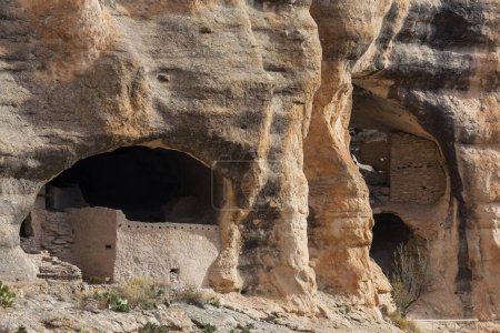 Téléchargez les photos : Gila Cliff Dwellings National Monument in New Mexico, USA - en image libre de droit