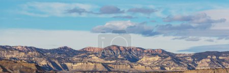Téléchargez les photos : Paysages naturels inhabituels dans le parc national du récif du Capitole, Utah - en image libre de droit