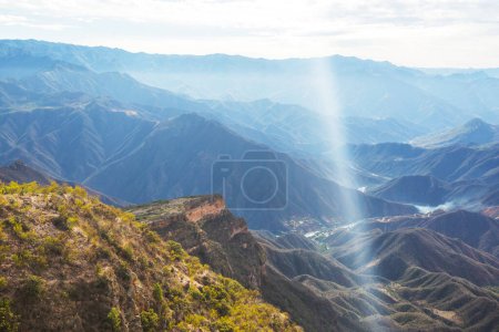 Téléchargez les photos : Belles hautes montagnes Barrancas del Cobro au Mexique - en image libre de droit
