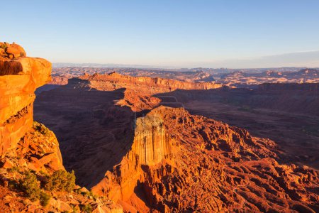 Téléchargez les photos : Beaux paysages dans le parc national de Canyonlands, Utah, USA. - en image libre de droit