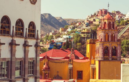 Téléchargez les photos : Belle vue sur la célèbre ville de Guanajuato, Mexique - en image libre de droit