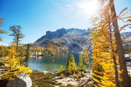 Schöne alpine Seen Wildnis in Washington, USA