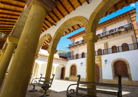 Téléchargez les photos : Architecture coloniale traditionnelle en Colombie, Amérique du Sud - en image libre de droit