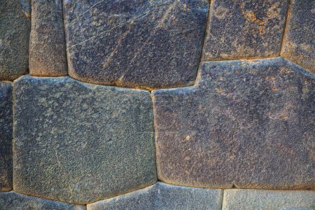 Téléchargez les photos : Muraille d'Inca dans la ville Machu-Picchu, Pérou - en image libre de droit
