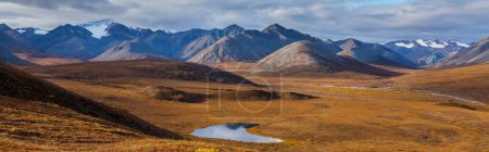 Tundra-Landschaften über dem Polarkreis