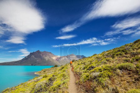 Téléchargez les photos : Randonnée dans les montagnes de Patagonie, Argentine - en image libre de droit