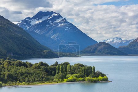 Téléchargez les photos : Lac Général Carera le long de Carretera Austral, Patagonie, Chili - en image libre de droit