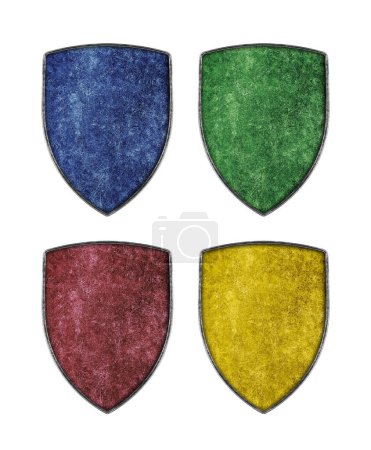 Foto de Coloridos escudos metálicos medievales aislados sobre fondo blanco - Imagen libre de derechos