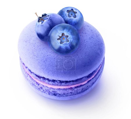 Foto de Macaron cookie with blueberries on top isolated on white background - Imagen libre de derechos