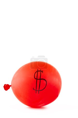 Foto de Signo de dólar sobre globo rojo aislado sobre fondo blanco. - Imagen libre de derechos