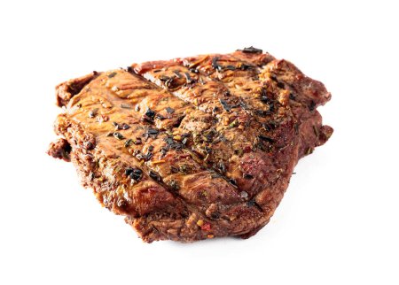 Téléchargez les photos : Steak de bœuf côtelé grillé isolé sur fond blanc. - en image libre de droit