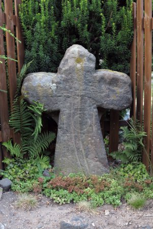 Téléchargez les photos : Croix de conciliation à Radosov, district de Karlovy Vary, République tchèque - en image libre de droit