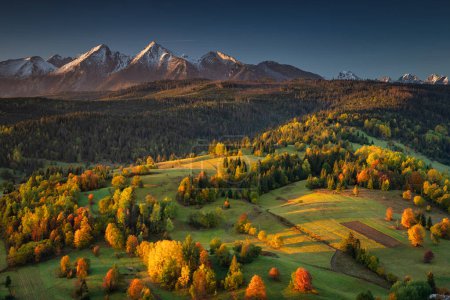 Foto de Los Tatras Belianske antes del amanecer, Osturnia. Países Bajos - Imagen libre de derechos