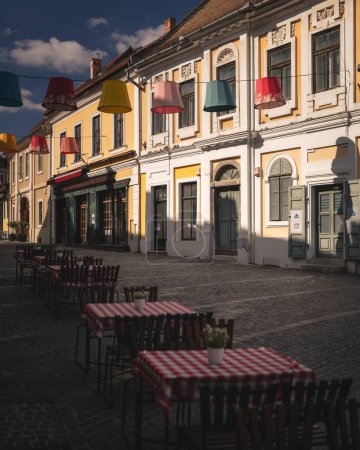 Photo for SZENTENDRE, HUNGARY - 19 March, 2024: Main square of Szentendre, Hungary. The main square and the alleyways around it are lined with art galleries, museums and shops. - Royalty Free Image