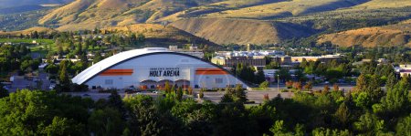 Foto de Pocatello, Idaho Estados Unidos 09 / 08 / 2023, Idaho State University College Holt Arena Mini Dome for Sports Arena in Town - Imagen libre de derechos