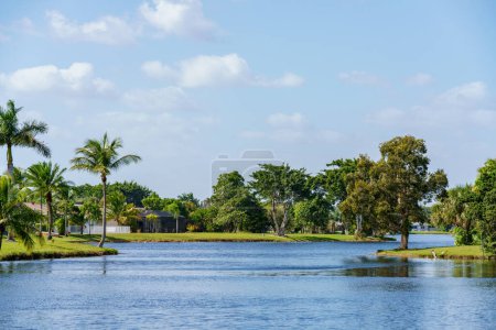Foto de Propiedades de lujo en Lakefront Weston FL Estados Unidos - Imagen libre de derechos