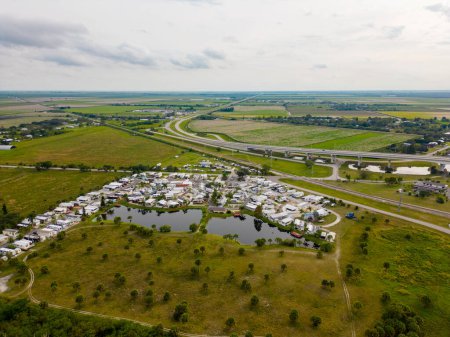 Foto de Viviendas de fotos aéreas en Moore Haven Florida - Imagen libre de derechos