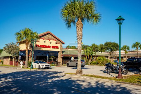 Foto de Davie, FL, USA - January 12, 2023: Photo of Flashback Diner Davie Florida - Imagen libre de derechos