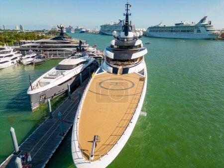 Photo for Miami, FL, USA - February 19, 2023: Aerial photo luxury Yacht AHPO front deck helicopter heli landing deck - Royalty Free Image