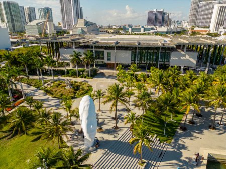 Photo for Miami, FL, USA - February 19, 2023: Giant Head Statue at the Perez Art Museum Miami - Royalty Free Image
