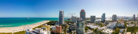 Téléchargez les photos : Panorama aérien South Beach Miami FL circa 2023 - en image libre de droit