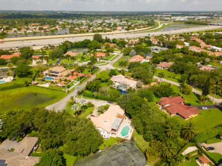 Aerial photo luxury homes in Davie FL USA