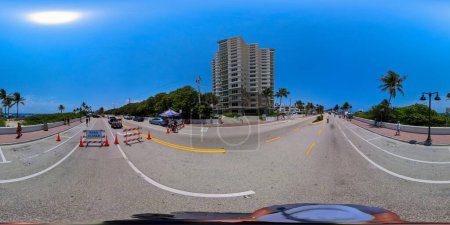 Téléchargez les photos : Fort Lauderdale, FL, États-Unis - avril 29, 2023 : 360 vr photo Fort Lauderdale Air and Sea Show spherical equirectangular image - en image libre de droit