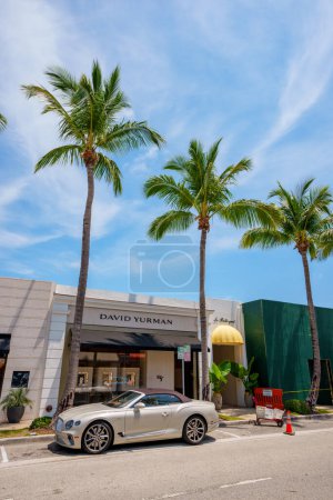 Foto de Palm Beach, FL, EE.UU. - 11 de mayo de 2023: David Yurman en Worth Avenue Palm Beach - Imagen libre de derechos