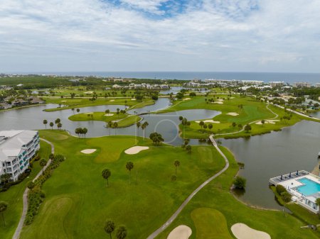 Foto de Paisajes de campo de golf foto aérea en Stuart Florida - Imagen libre de derechos