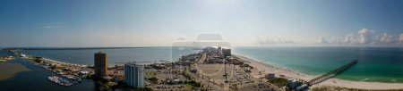 Téléchargez les photos : Panorama Aérien Pensacola Beach Floride États-Unis vers 2023 - en image libre de droit