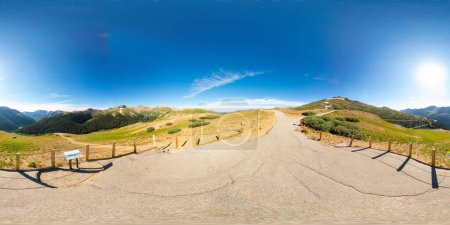 Téléchargez les photos : 360 photo équirectangulaire Independence Pass Continental Divide Twin Lakes Colorado - en image libre de droit