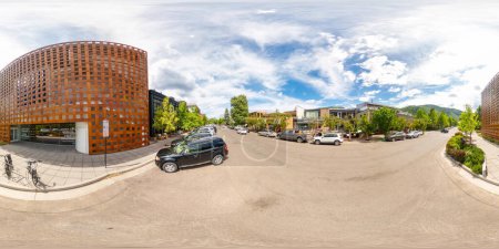 Téléchargez les photos : Aspen, CO, États-Unis - 27 juillet 2023 : 360 panorama équirectangulaire Aspen Art Museum - en image libre de droit