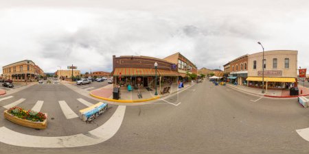Foto de Salida, CO, USA - 27 de julio de 2023: 360 equirectangular panorama F Street Five and Dime Salida Colorado - Imagen libre de derechos