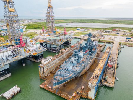 Foto de Galveston, TX, EE.UU. - 23 de julio de 2023: Foto aérea Gulf Copper Dry Dock and Rig Repair - Imagen libre de derechos