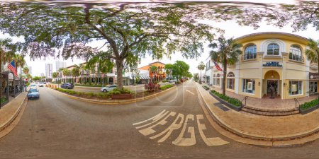 Téléchargez les photos : Fort Lauderdale, Floride, États-Unis - 25 août 2023 : Photo équirectangulaire du centre-ville de Fort Lauderdale 360 Majestic Fine Art and Gems - en image libre de droit