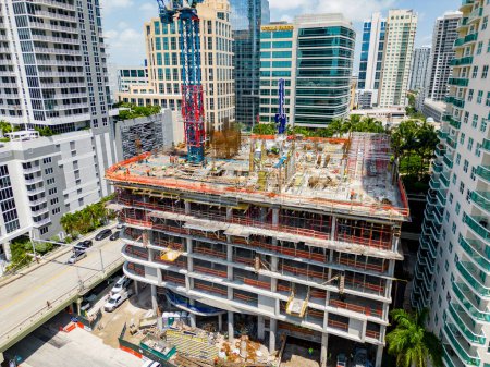 Photo for Fort Lauderdale, FL, USA - August 25, 2023: Aerial photo of a construction site in Fort Lauderdale on the river - Royalty Free Image