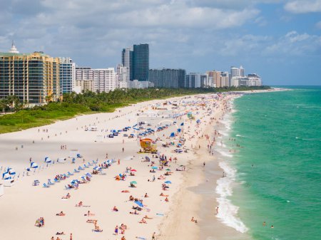Photo for Miami Beach, FL, USA - September 3, 2023: Crowds of tourists flocking to Miami Beach 2023 summer - Royalty Free Image