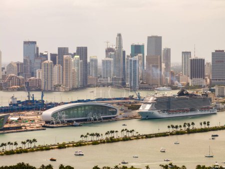 Photo for Miami Beach, FL, USA - September 3, 2023: Aerial photo Norwegian Cruise Line terminal at Port Miami - Royalty Free Image