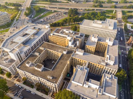 Téléchargez les photos : Photo aérienne Bâtiment de la Maison d'État de Géorgie et bureaux du gouvernement vers 2023 - en image libre de droit