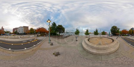 Foto de Nueva York, NY, EE.UU. - 27 de octubre de 2023: Stephan Weiss Park Nueva York. 360 equirectangular foto VR - Imagen libre de derechos