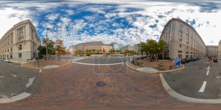 Foto de Washington DC, EE.UU. - 28 de octubre de 2023: Oficina del Alcalde de DC y edificios gubernamentales. 360 panorama VR equirectangular foto - Imagen libre de derechos