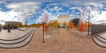 Foto de Washington DC, EE.UU. - 28 de octubre de 2023: Foto en stock Pershing Park Washington DC. 360 panorama VR equirectangular foto - Imagen libre de derechos