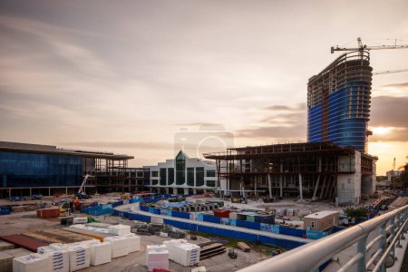Photo for Fort Lauderdale, FL, USA - March 13, 2024: Photo Broward County Convention Center under construction 2024 Fort Lauderdale Florida Port Everglades - Royalty Free Image