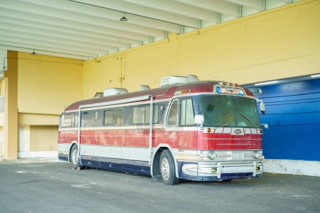 Photo for Hollywood, FL, USA - May 19, 2024: Photo of an old abandoned greyhound city bus - Royalty Free Image