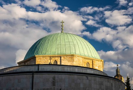 Foto de Techo cúpula de la mezquita dzsami en Pecs Hungría - Imagen libre de derechos