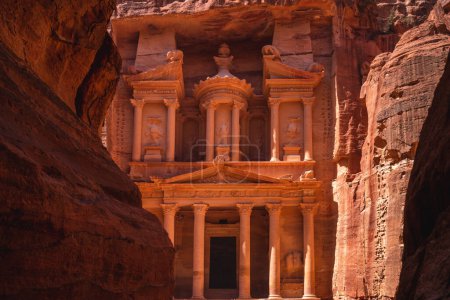 Foto de Al Khazneh, alias El Tesoro de Petra, Jordania. Unesco Patrimonio de la Humanidad - Imagen libre de derechos