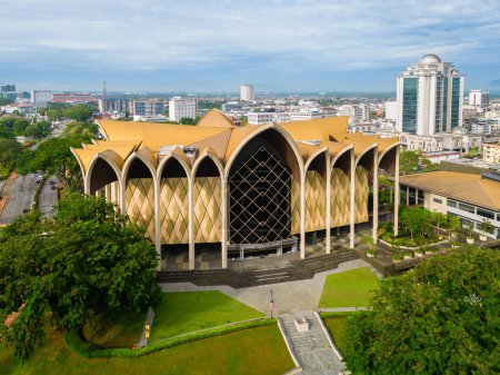 Foto de Museo de las Culturas de Borneo, una parte del complejo de museos de Sarawak en Kuching, Malasia - Imagen libre de derechos